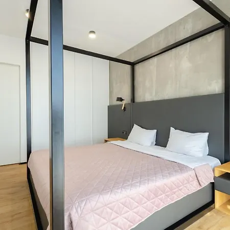 Petrovdom 23-173 In Rc Kvartet , 16г Vasyl Lypkivskyi Street Apartment