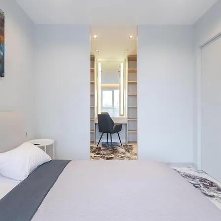 Apartment Petrovdom 23-173 In Rc Kvartet , 16г Vasyl Lypkivskyi Street Kyiv