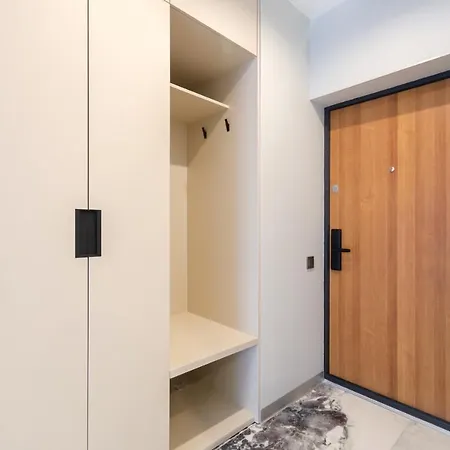 Apartment Petrovdom 23-173 In Rc Kvartet , 16г Vasyl Lypkivskyi Street *
